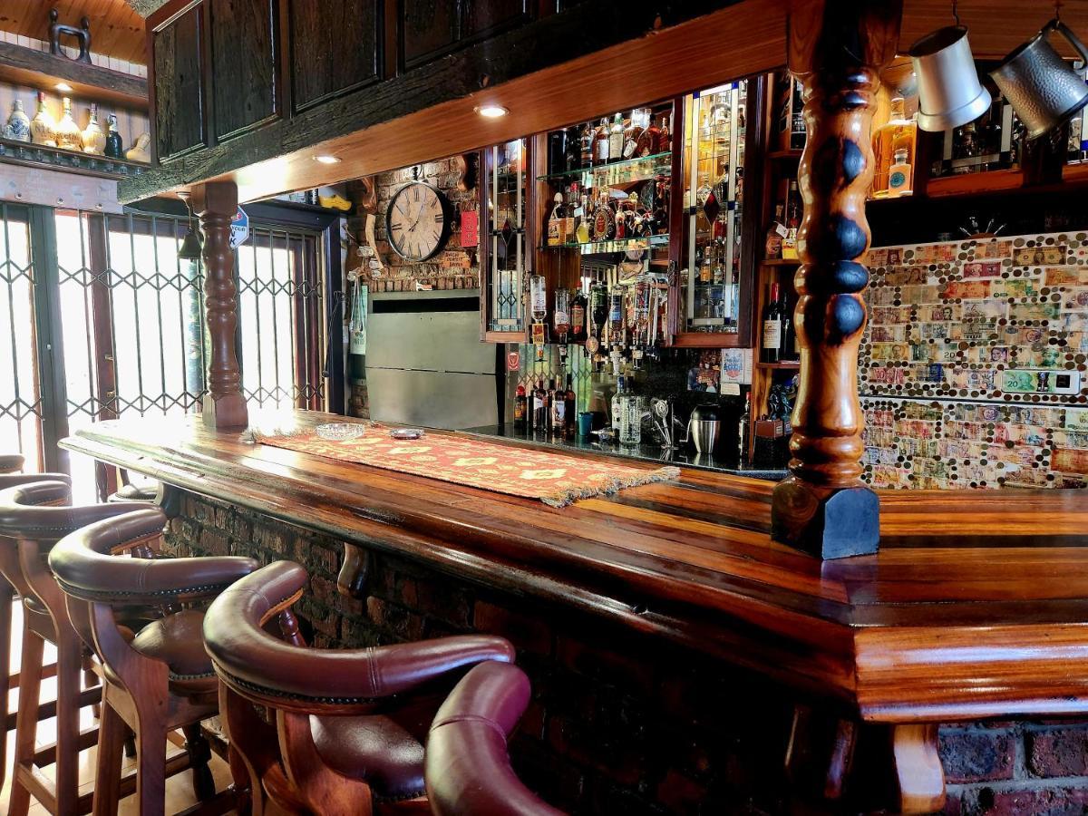 The Wooden Leg Guesthouse Kleinmond Bagian luar foto